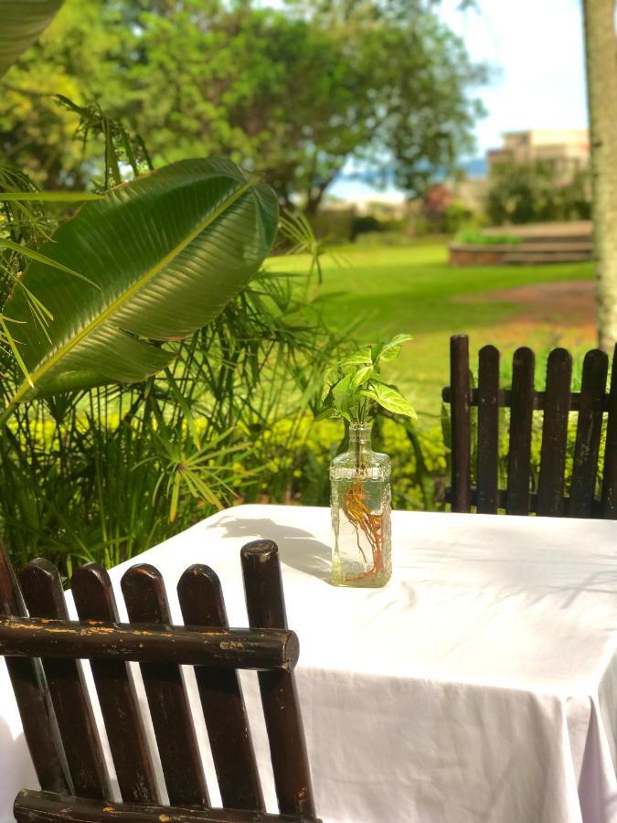 Kaz Garden Cottages Entebbe Eksteriør bilde