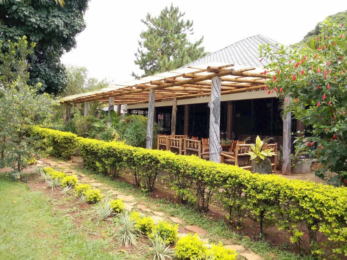Kaz Garden Cottages Entebbe Eksteriør bilde